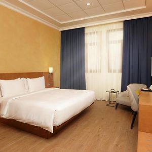 Kamer met een King Size Bed met de Toegang voor Gehandicapten